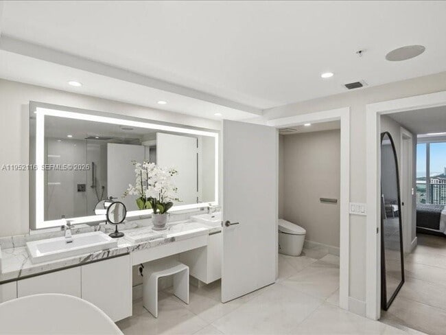 Building Photo - 330 Sunny Isles Blvd