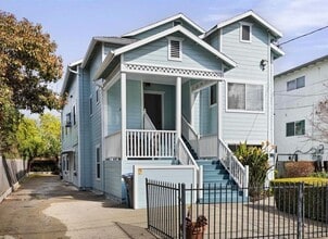 Building Photo - 1619 Fairview St