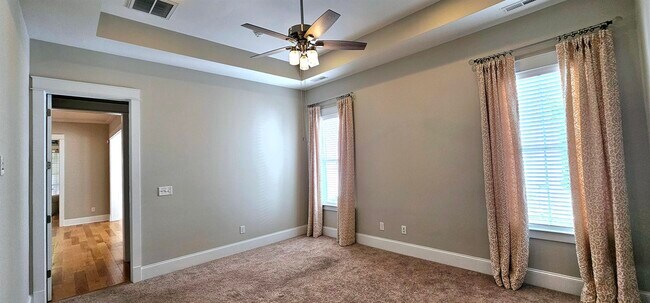 Building Photo - 7710 Monarch Dr