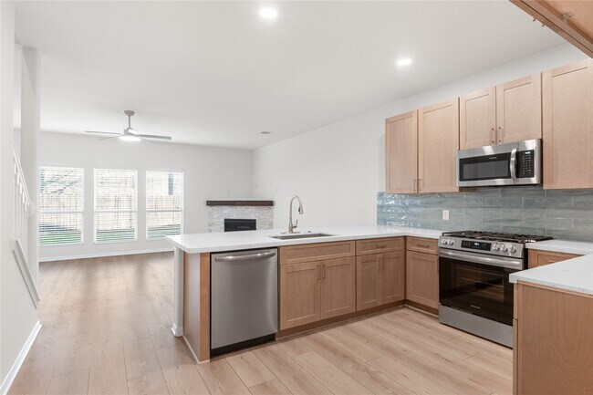 Building Photo - 714 Northridge Terrace Ln