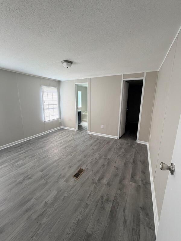 Building Photo - 2618 Cattail Cir