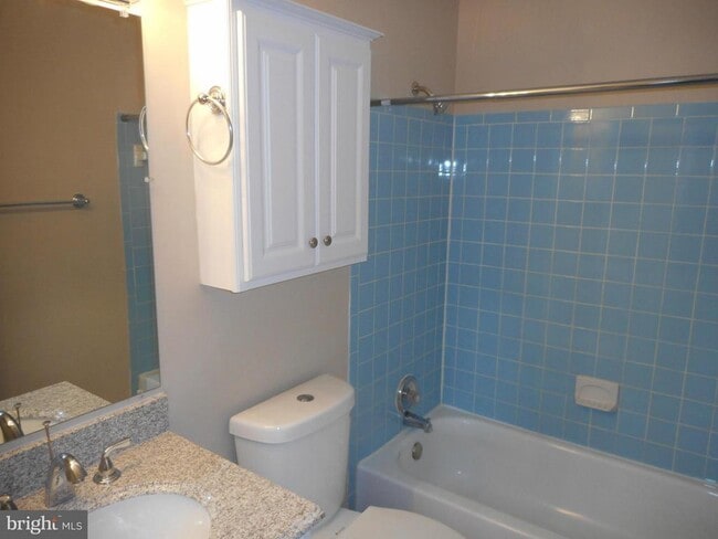 Building Photo - 3825 Tremayne Terrace