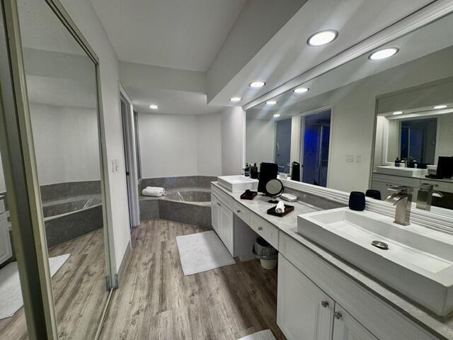 Building Photo - 15718 Loch Maree Ln
