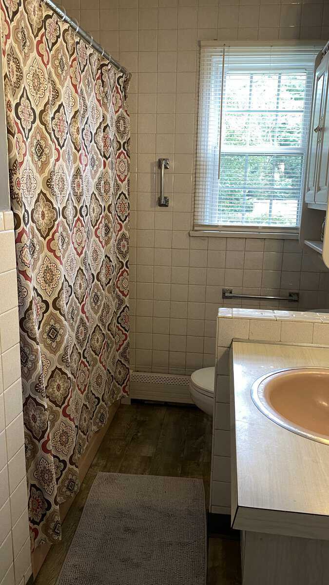 Building Photo - 72 Holyoke St