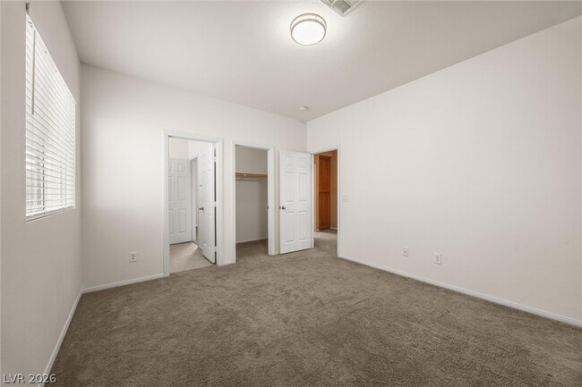 Building Photo - 428 Eternity St