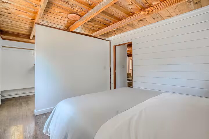 Building Photo - 7580 W 33rd Ave