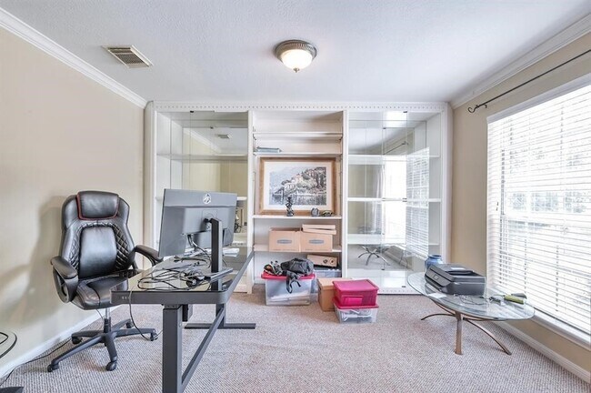 Building Photo - 6303 Carissa Ct