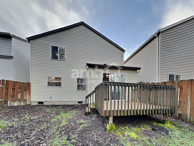 Building Photo - 16961 SW Cashew Way