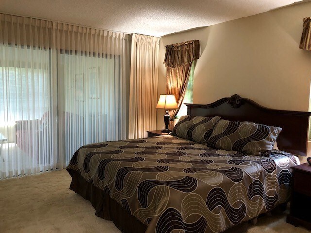 Building Photo - 45+ Active Adult Community  Seasonal Summer Rental Only.  Available starting May through October ...