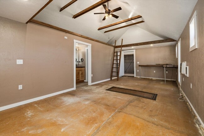 Building Photo - Charming Country Home on 1 Acre – 2 Bed, 1...