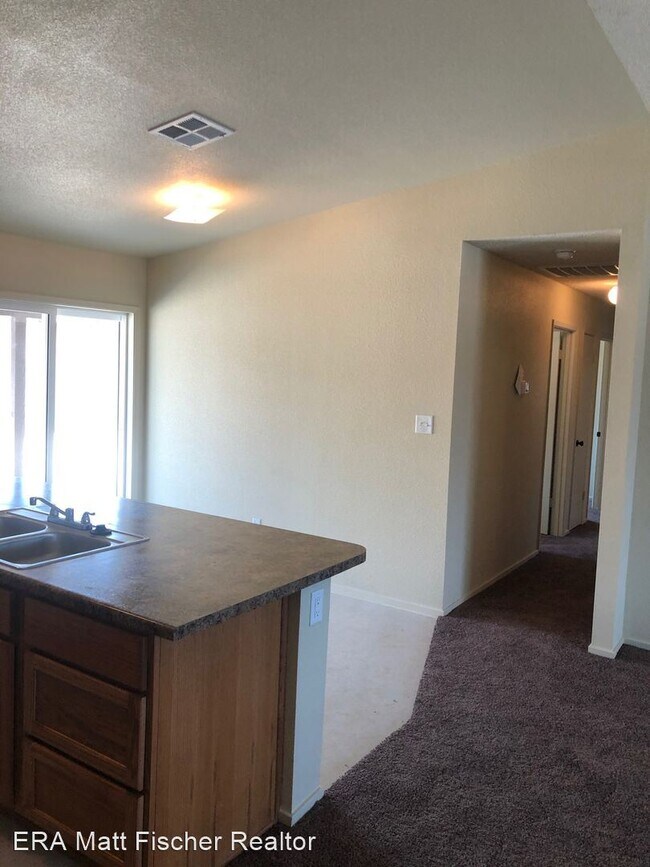 Building Photo - 4 br, 2 bath House - 3678 S Joshua Way
