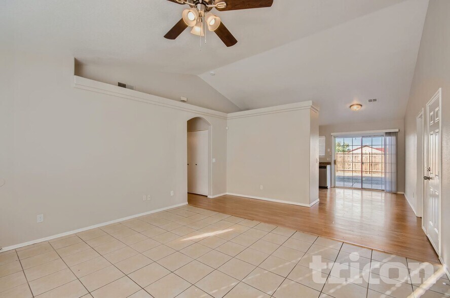 Building Photo - 14514 S Amado Blvd