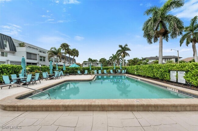 Building Photo - 4200 Belair Ln