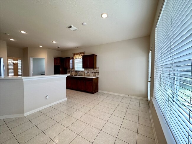 Building Photo - 12938 Deer Sage Ct