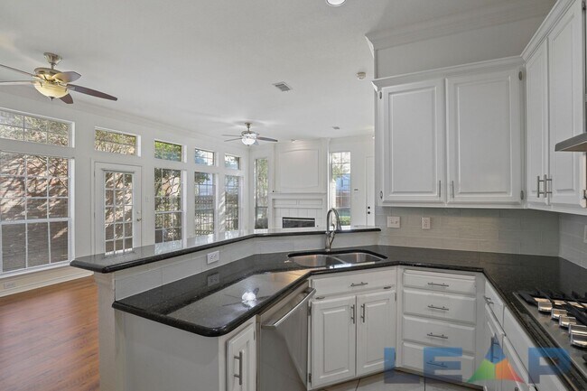 Building Photo - COMING SOON!!! Welcome to your stunning new home!