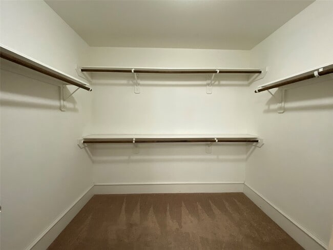 Building Photo - 5226 Kiam St