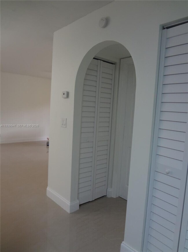 Building Photo - 10125 W Sunrise Blvd