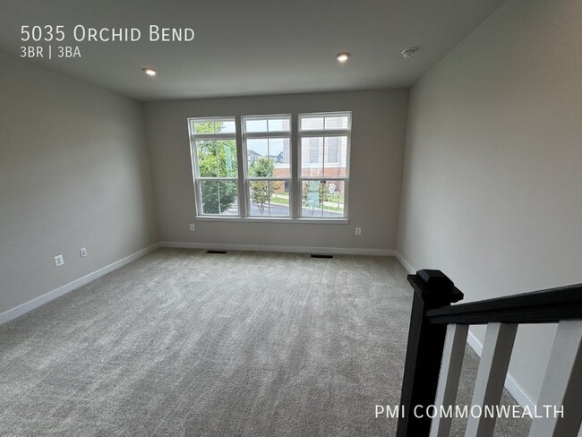 Building Photo - 3 Bed / 2.5 Bath Brand New Townhouse (Avai...