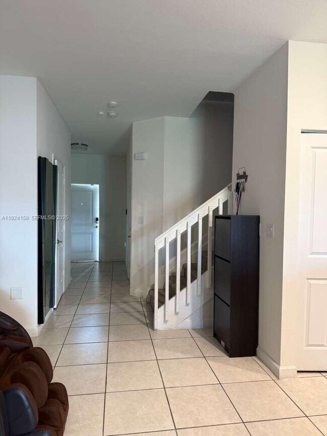 Building Photo - 25253 SW 107th Ct