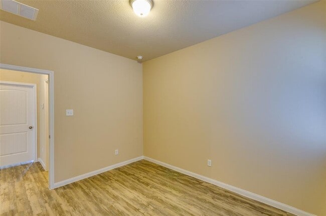 Building Photo - 11817 Mockingbird Ln