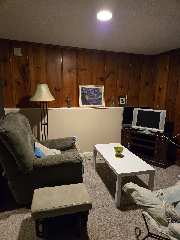 Building Photo - 6416 2nd Pl NW