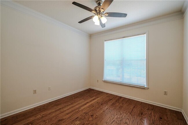 Building Photo - 4007 Westchester Ridge NE