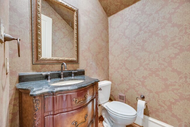 Building Photo - Exquisite 1.3-Acre French-Style Estate by Alford Custom Homes – Available for Lease!