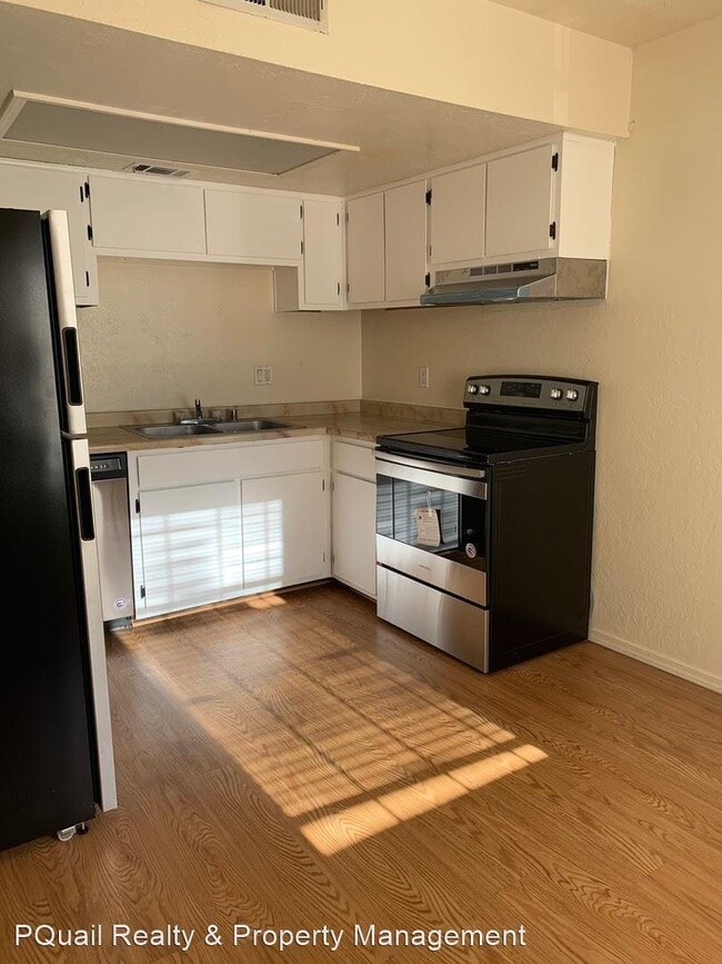 Building Photo - 1011 Meadowlark Ct SE