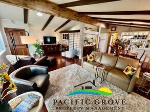 Building Photo - Great Deal! 2 bedroom 2 bath available for July and August 2026!