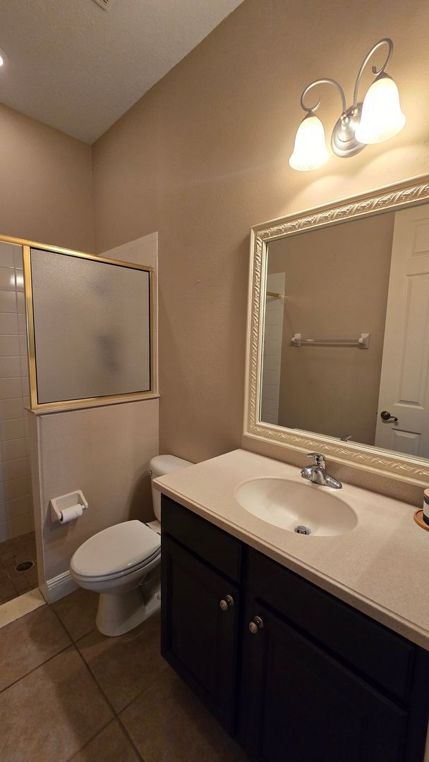 Building Photo - Stunning 3 Bedroom, 3 Bath Home – 2,500 sq/ft – Oversized Garages & Modern Upgrades