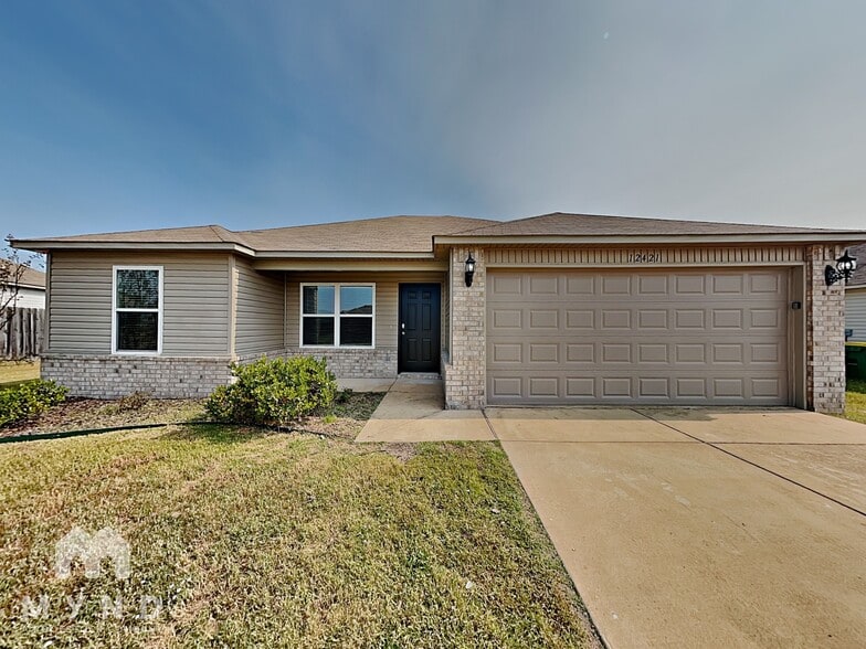 Primary Photo - 12421 Solandra Cir