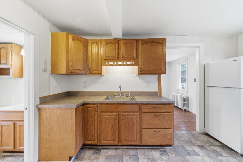 Building Photo - 4 Grandview St