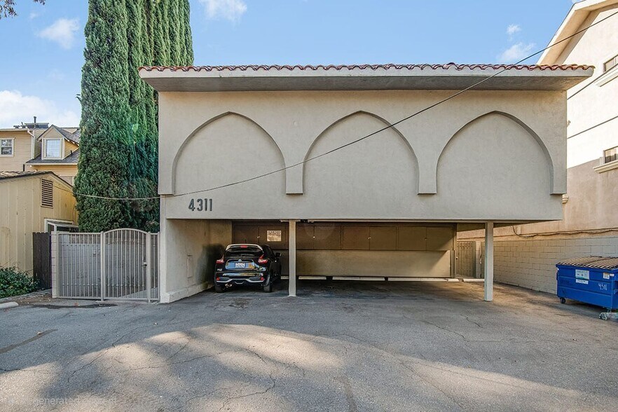 Exterior View - 4311 Coldwater Canyon Ave