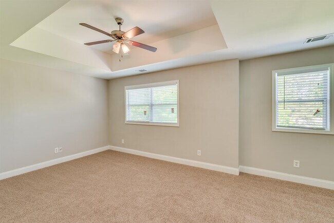 Building Photo - 1563 Laurel Park Place Southwest