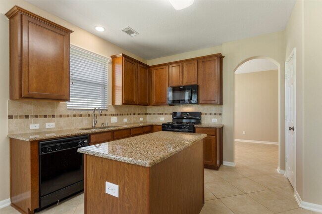 Building Photo - 11723 Cypress Creek Forest Dr