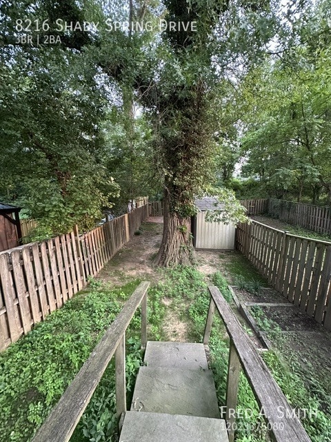 Building Photo - 8216 Shady Spring Dr