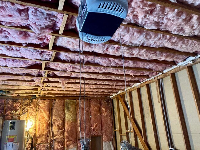 Building Photo - 73323 Boxthorn Ln