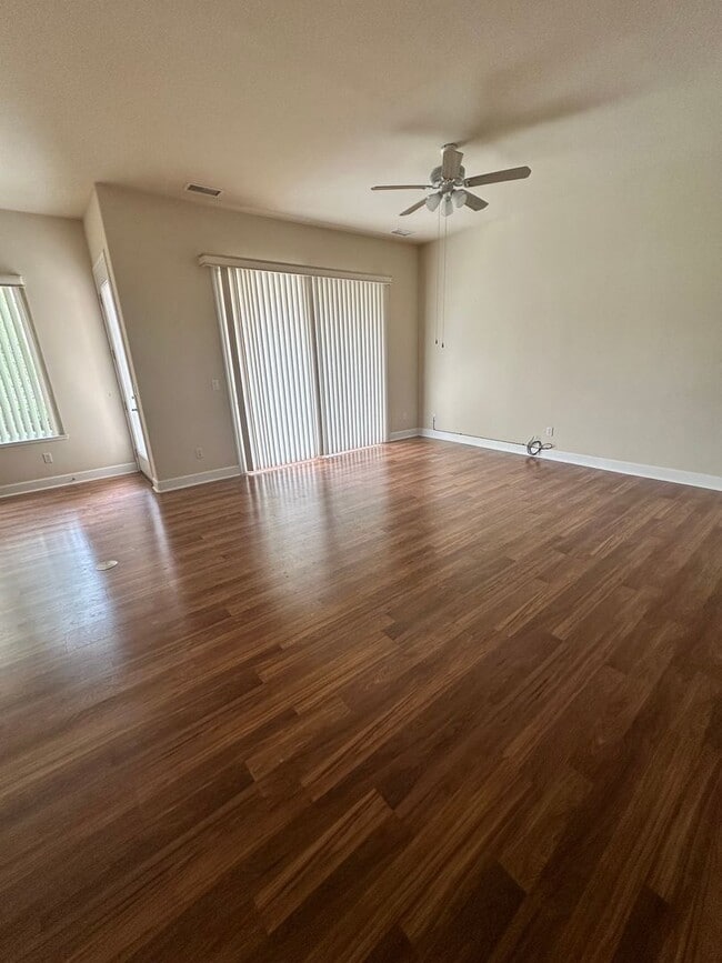 Building Photo - Toscana Charming Home in Gated 55+ Community