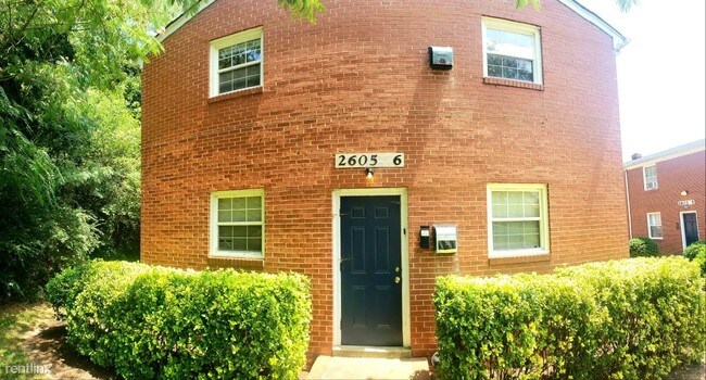 Building Photo - 2 br, 1 bath  - 2605 5th Ave