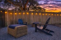 Building Photo - 3201 Westridge St