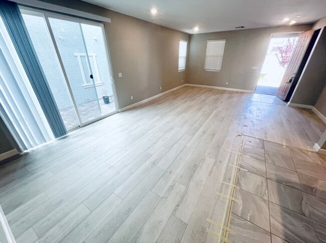 Building Photo - WONDERFUL 2 STORY, UPGRADED HOME IN “INSPIRADA!!!”  COMMUNITY FEATURES!!