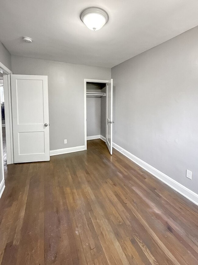 Building Photo - Beautifully Updated 3 Bedroom Home with Finished Basement