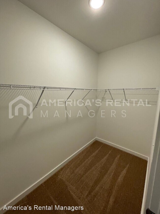 Building Photo - 3 br, 2 bath House - 226 Graham Circle