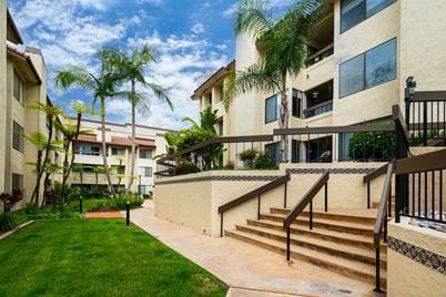 Building Photo - 6757 Friars Rd