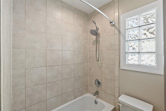 Building Photo - 769 Kirkwood Terrace N