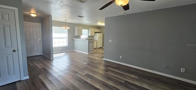 Building Photo - 5496 NW 57th Ave