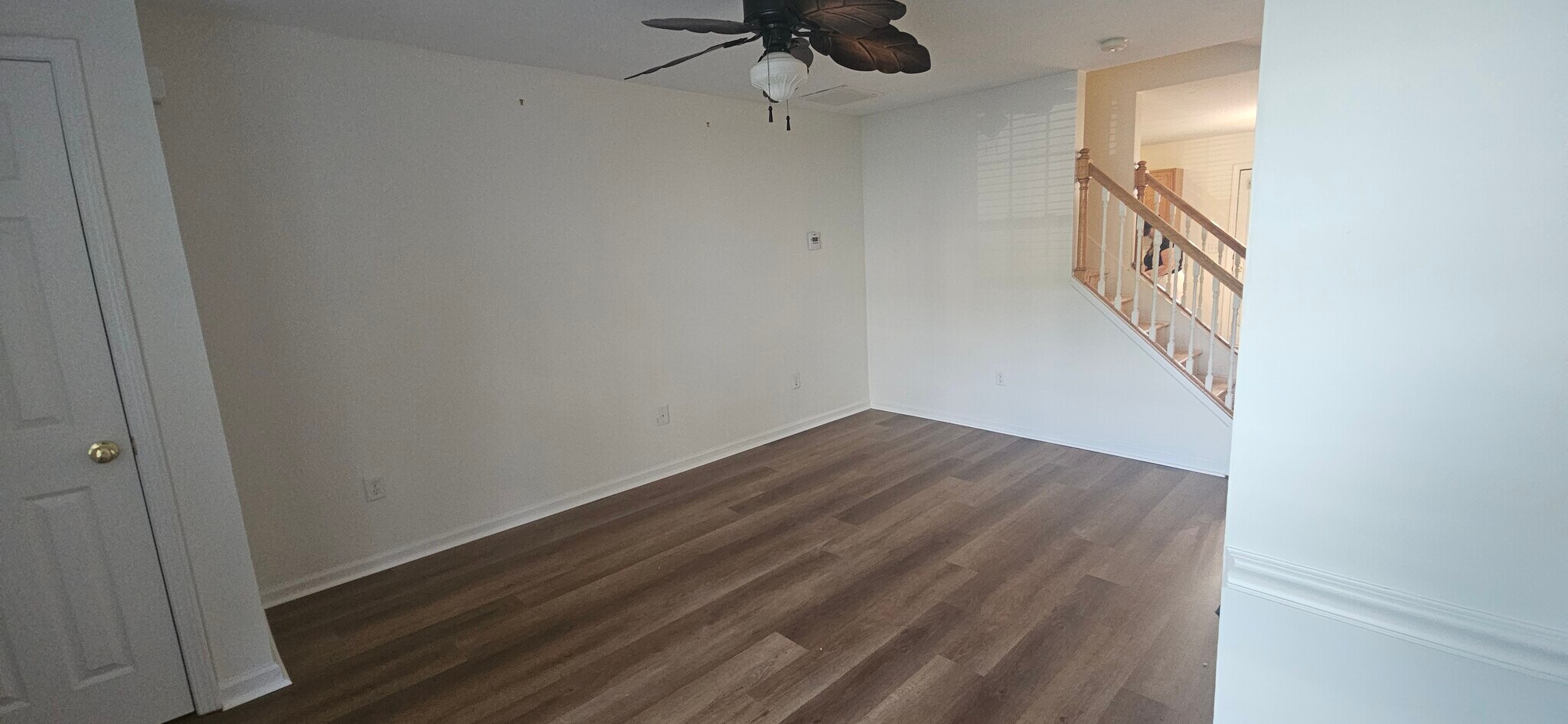 Living Room w New Floord and Paint. New Light Fixture Coming! - 119 Creekside Dr