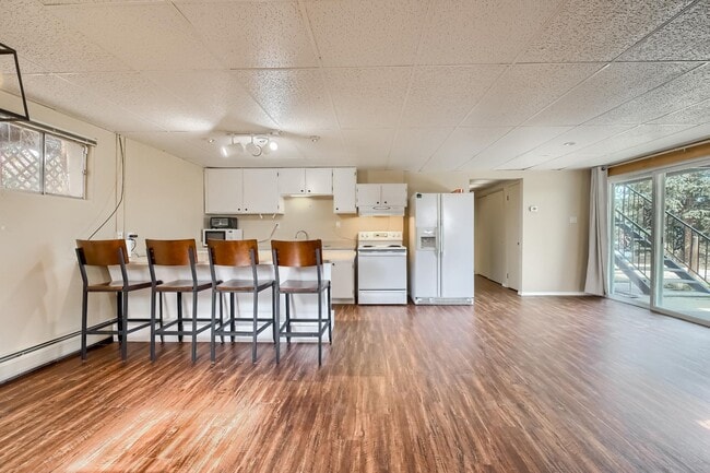 Building Photo - 14783 S Wandcrest Dr