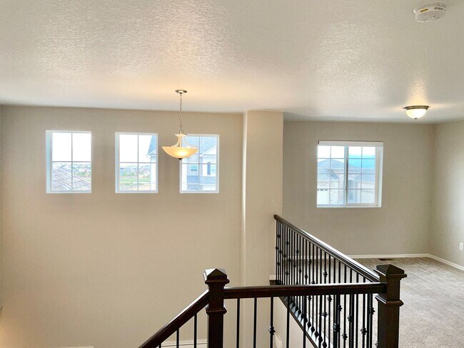 Building Photo - Built in 2021- Stunning 5 Bedroom 4 bath H...
