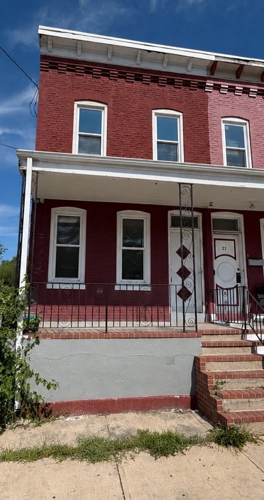Building Photo - 21 Wainwright Ave